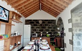 Basaltic Guest House Achadinha